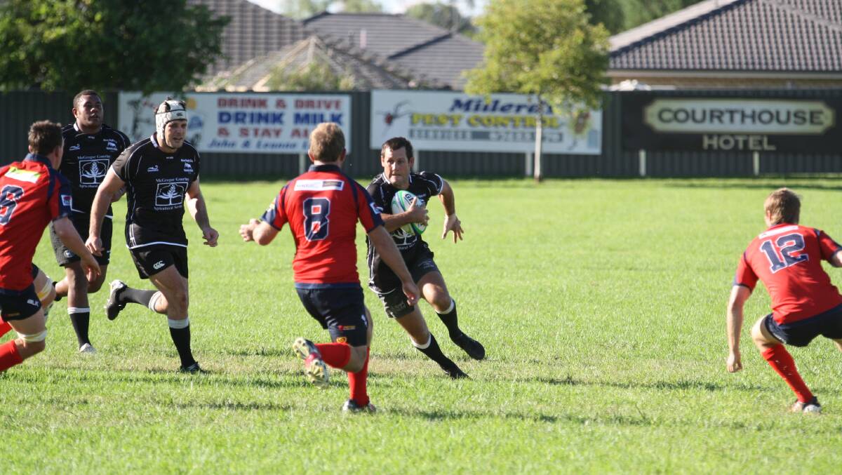 Ben Colley takes on the Gunnedah defence last Saturday. (Photo: Sam Woods, Namoi Valley Independent)