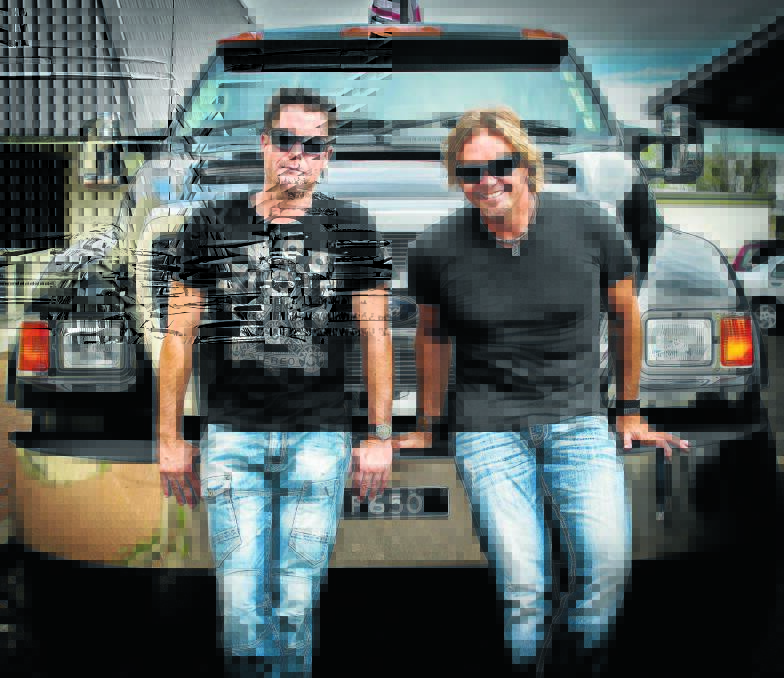 Country-rock duo in Moree