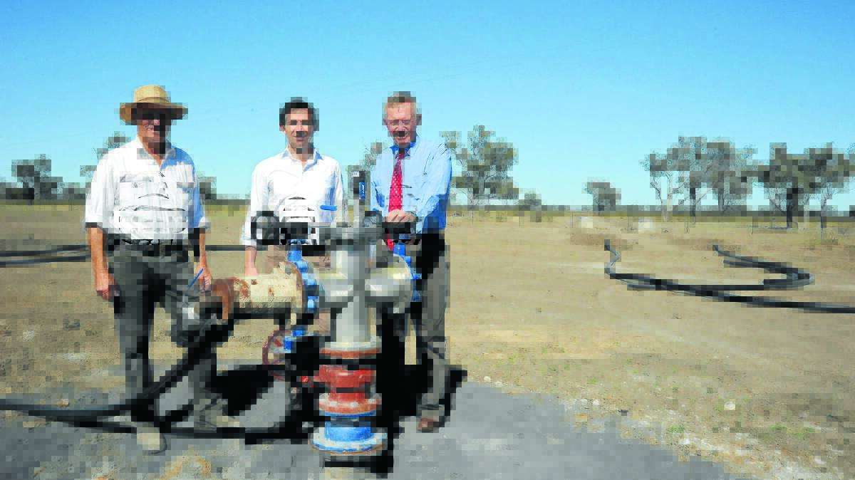 Bullarah farmer Peter Dillon with Parliamentary Secretary for the Environment Simon Birmingham and Federal Member for Parkes Mark Coulton with a new bore sunk west of Moree.