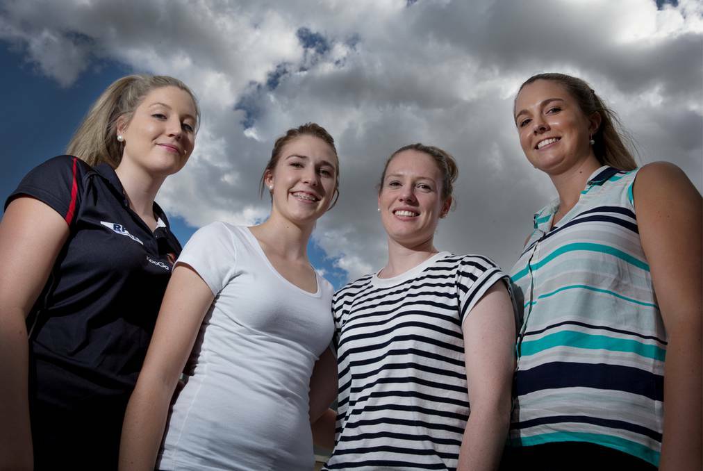 Olivia Kentish, Jodie Chappell, Elizabeth McNeil and Alex Kentish get ready to contest Armidale’s first Royal Hotel Fast 5s netball competition at Sport UNE next week. Pic: ARMIDALE EXPRESS