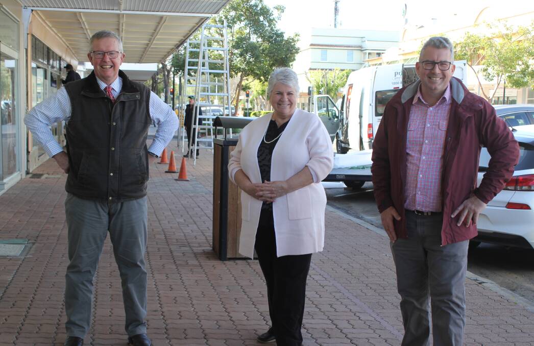 Federal Member for Parkes Mark Coulton and Minister for Resources, Water and Northern Australia Keith Pitt joined Moree mayor Katrina Humphries (centre) in Moree on Wednesday to announce funding for Moree's Smart Region Business Incubator and co-working space.