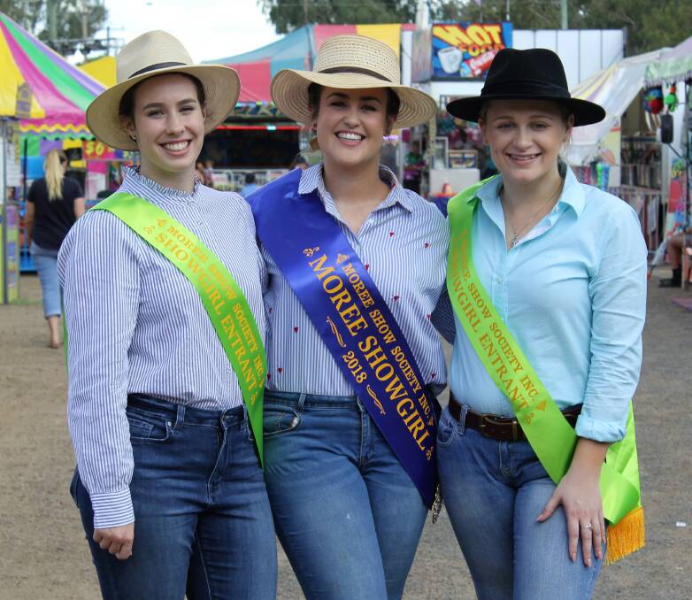2018 Moree Showgirl and showgirl coordinator Bronte Marshall (centre) with 2019 Moree Showgirl entrants Emily Cosgrove and Emily Ryan. 