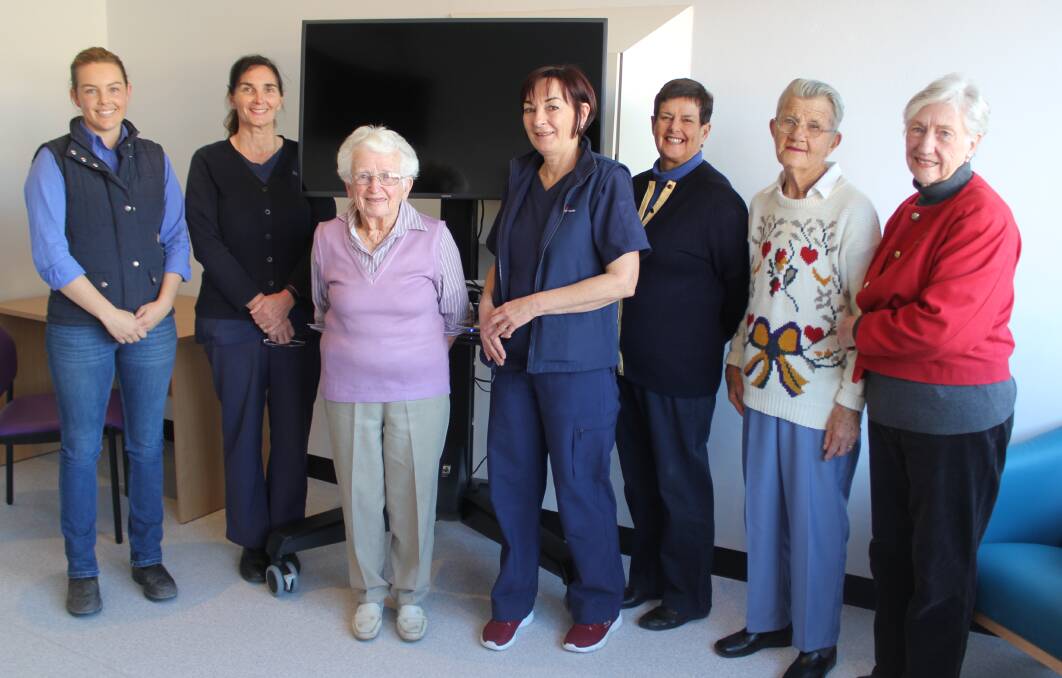 GRATEFUL: Moree outreach chemotherapy and infusion service nurses Jenny Bingham (second from left) and Karen Gulson (centre) with Sophie O'Neill (left) and Moree Cancer Support Group members Val McLennan, Wendy Long, Edith Garvey and Val Lemmon in the telehealth room with the new equipment which they helped purchase.