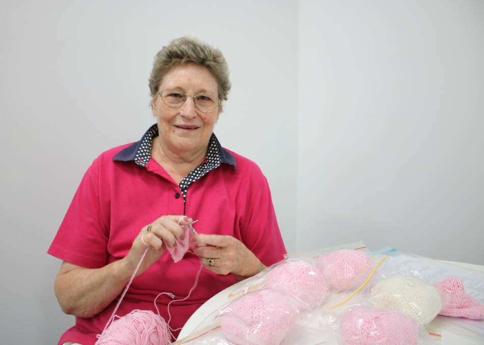 GET YOUR KNIT ON: Local Yvonne Argent is on the look out for knitters to help breast cancer patients. Photo: Vanessa Höhnke