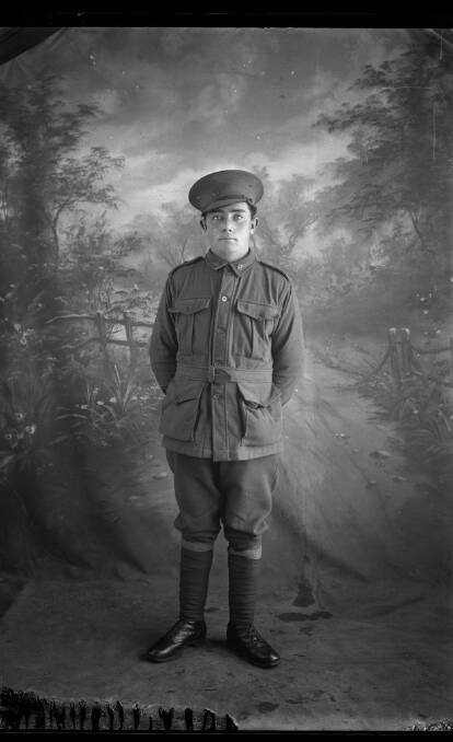 No. 2195 Private Clarence John Mara of Jamestown, SA. Picture State Library of South Australia, B 46130/77