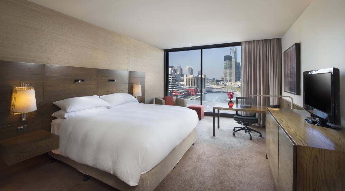 Pan Pacific Melbourne: book a club room or suite and save 25 per cent.