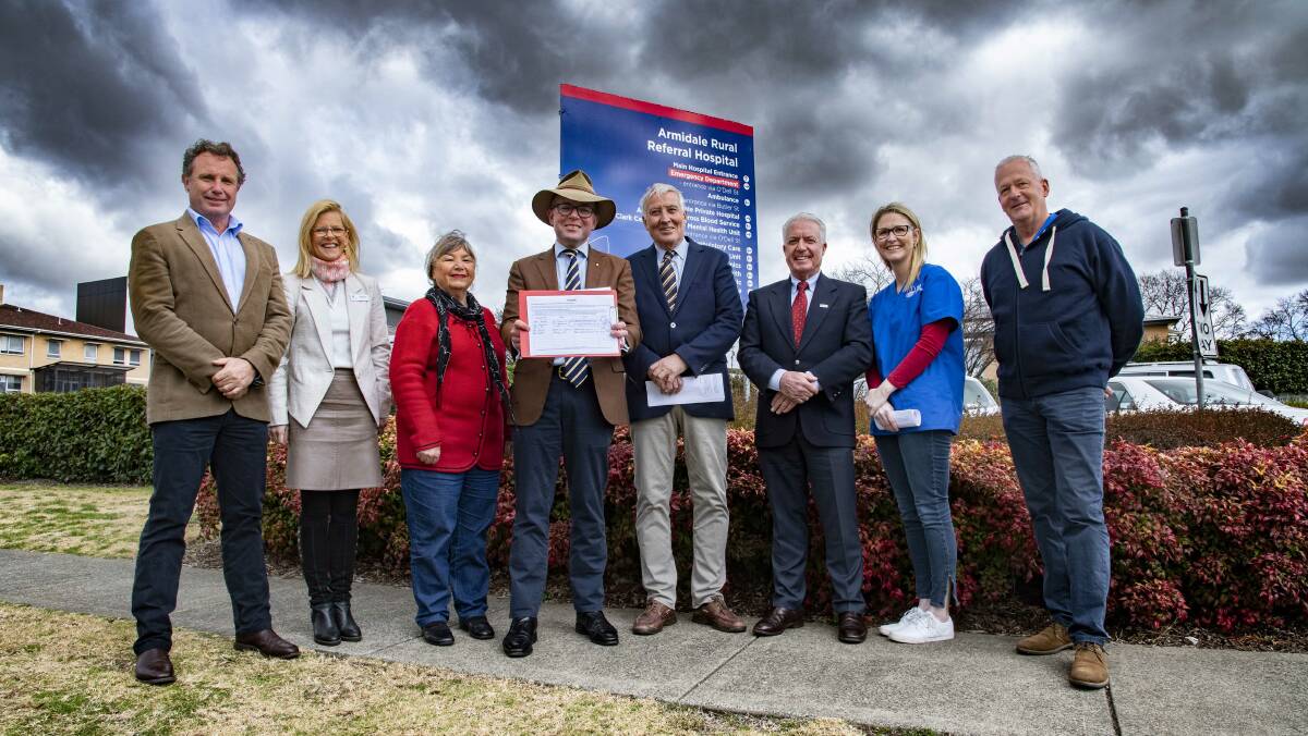 Sam Coupland, Kate Dight, Maria Hitchcock, Adam Marshall, Robert Bell, Rob Banham, Michelle Chappell and Warren Isaac at the launch of the petition.