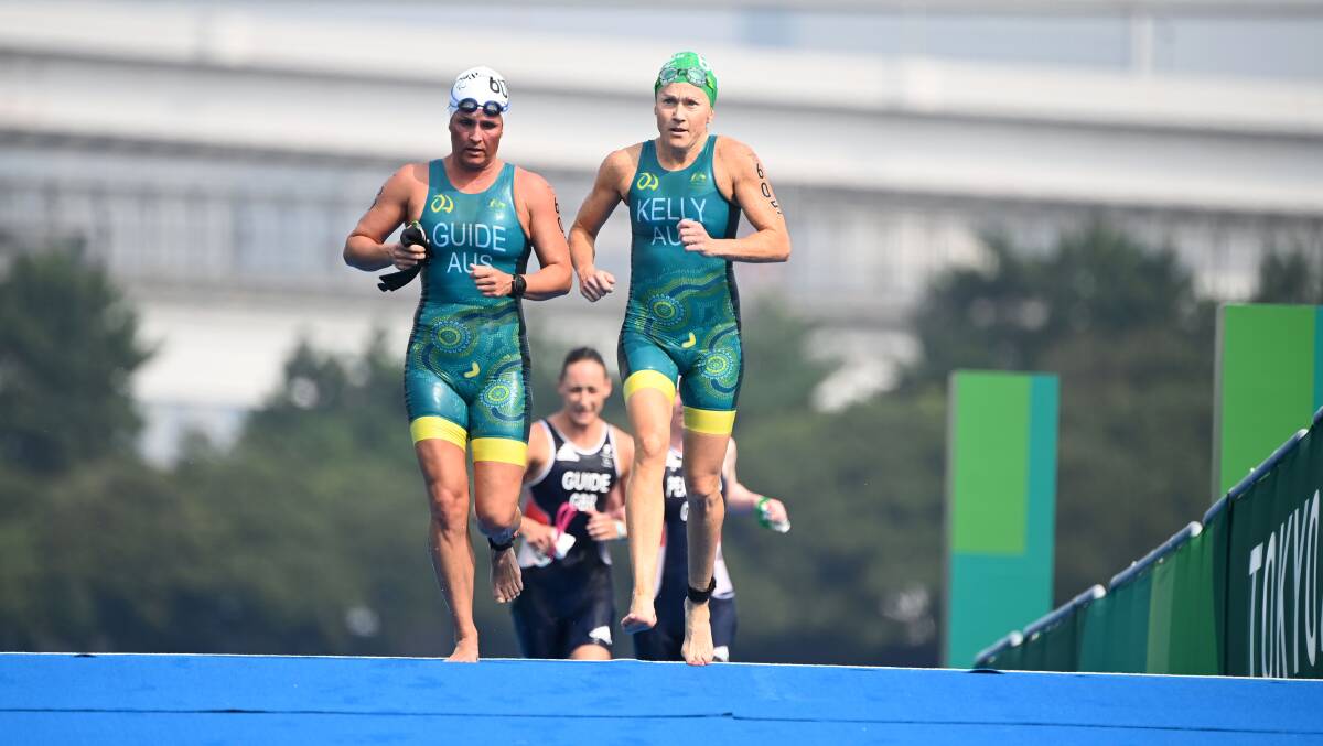Guide Brie Silk and Katie Kelly. Photo: Paralympics Australia