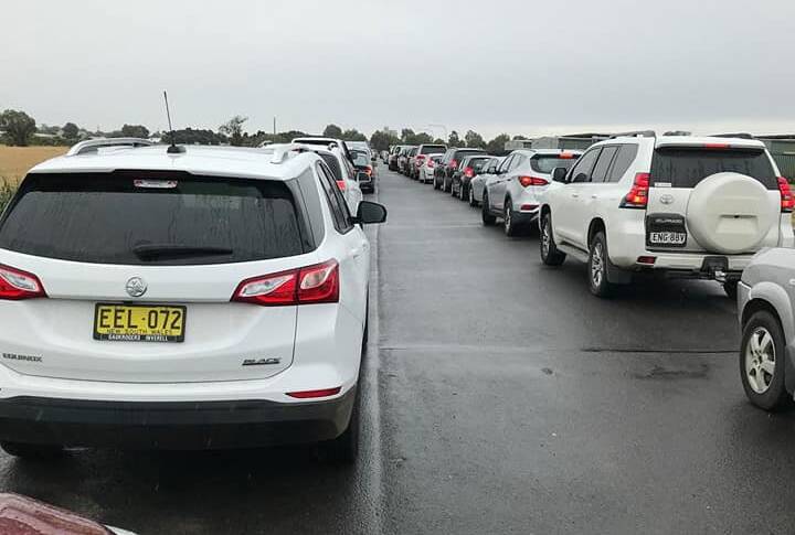 TESTING: The queue at the drive-through testing clinic for COVID-19 at Moree Gateway on Thursday morning. Photo: Supplied