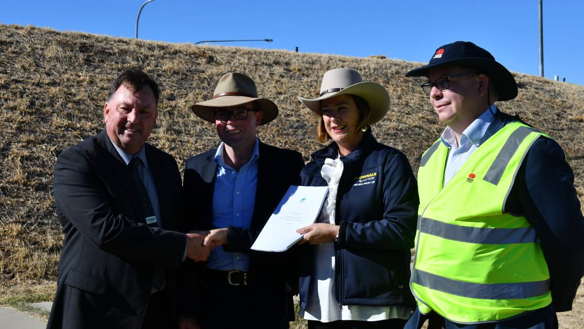Moree Plains Shire Council general manager Lester Rogers, Member for Northern Tablelands Adam Marshall, Minister for Roads, Maritime and Freight Melinda Pavey and  Western Region Roads and Maritime director Alistair Lunn.