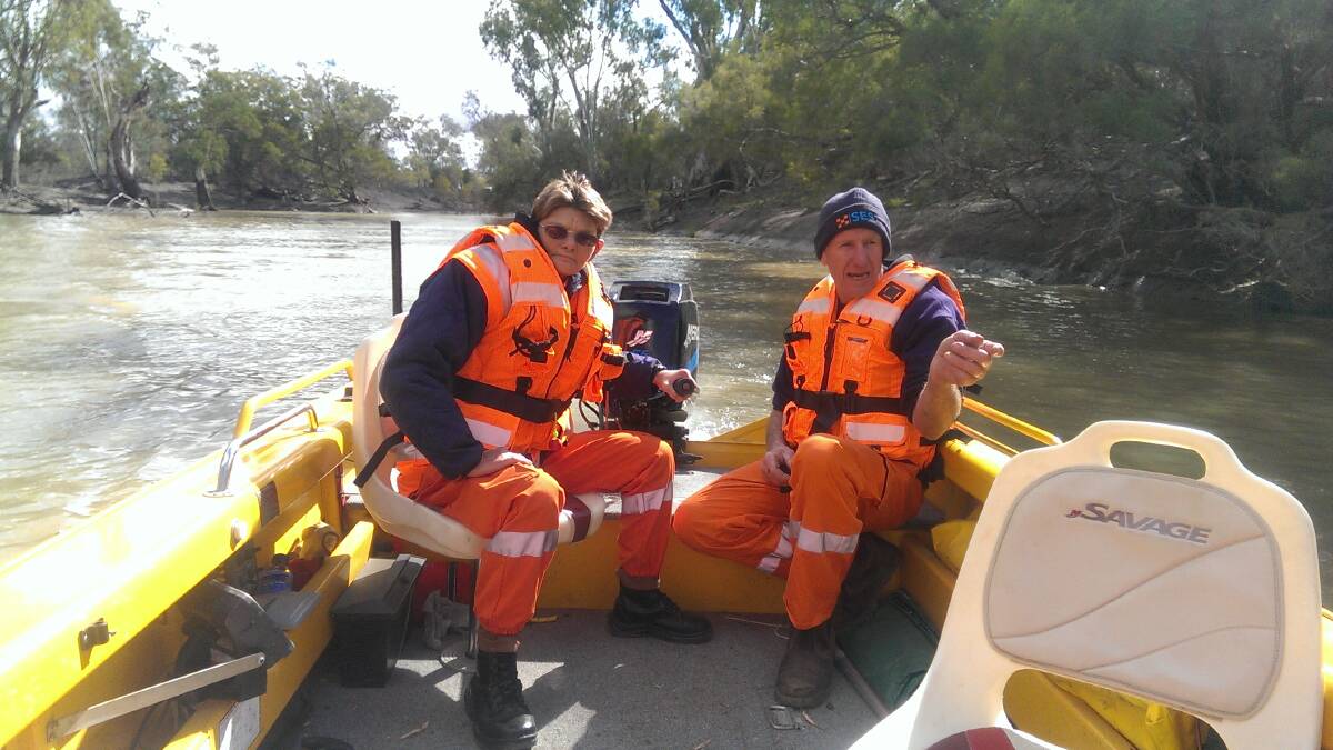Helena Bunce (Moree) and Dave Genyer (Garah). Photo courtesy of State Emergency Service.