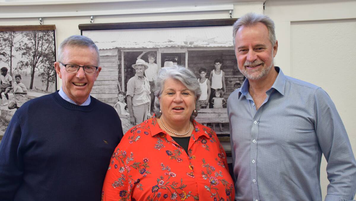 Federal Member for the Electorate at Parkes Mark Coulton, Moree Plains Shire Mayor Katrina Humphries and Minister for Indigenous Affairs Nigel Scullion.