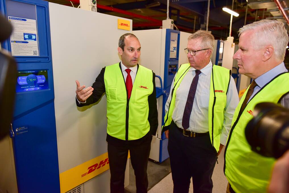 Federal Member for Parkes and Minister for Regional Health, Regional Communications and Local Government Mark Coulton (centre) and Deputy Prime Minister and Minister for Infrastructure, Transport and Regional Development Michael McCormack (right) inspected DHL Supply Chains large scale ultra-cold storage infrastructure with DHL Australia CEO Saul Resnick last week.