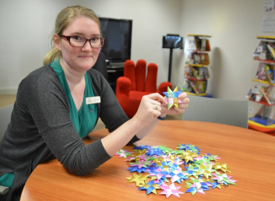 GET INVOLVED: Organiser Sarah Dean hopes to see the town weave 10,000 stars. Her mum Thelma Dean has already made 100.