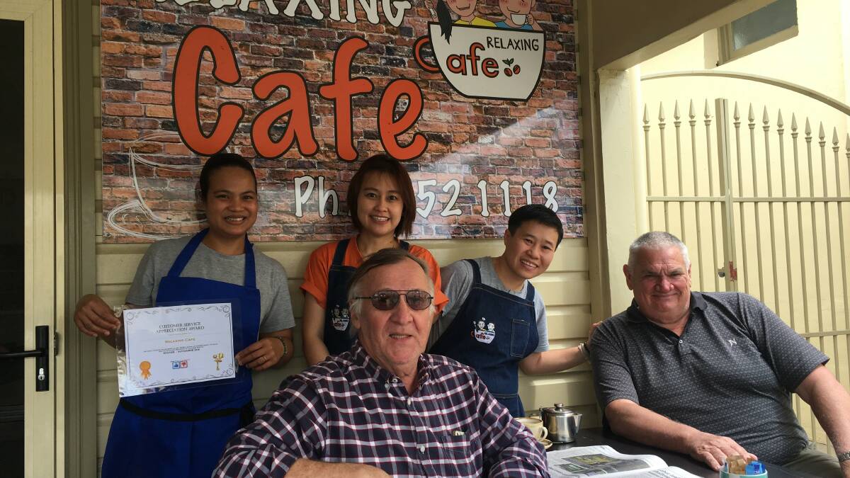 Peaw, Ammi and Jacky with loyal customers Rudy Tobys and Brian Willett at the Relaxing Cafe in Moree.