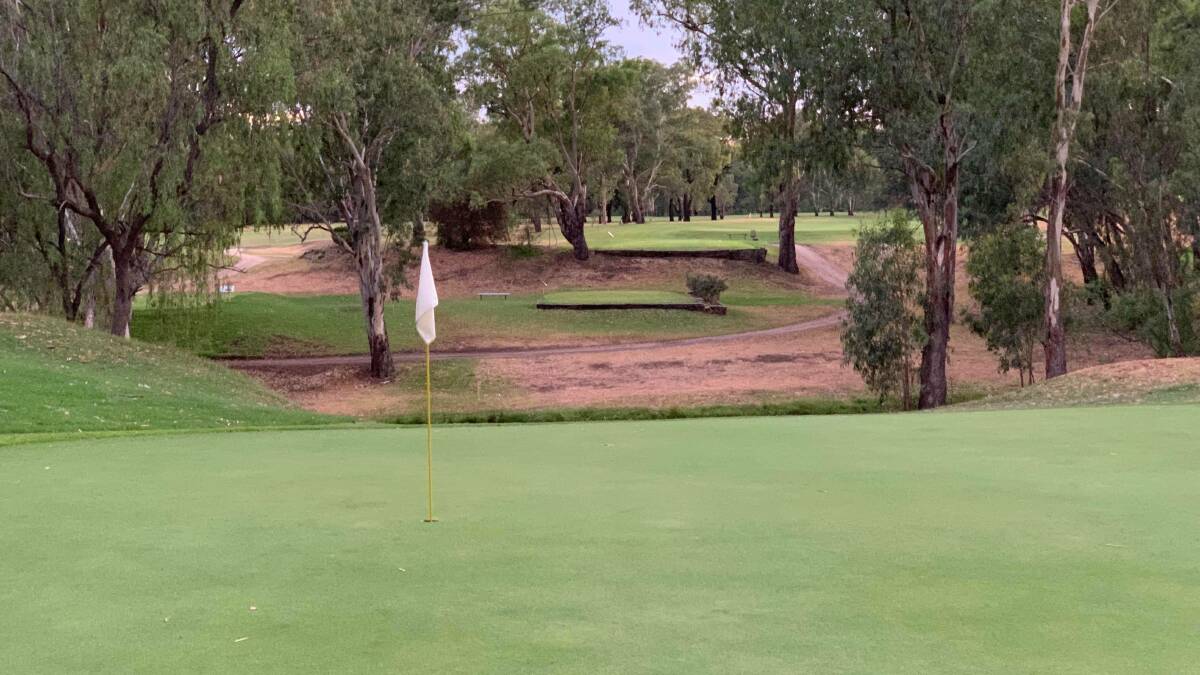 David Wright describes the Moree golf course as one of the best country courses he's played on.