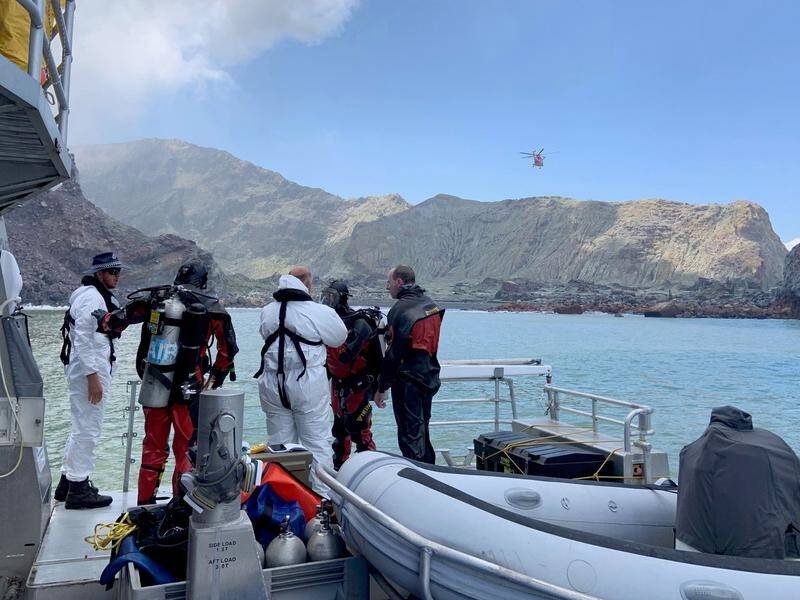 Divers resumed the search for two bodies yet to be recovered in the water off NZ's White Island.